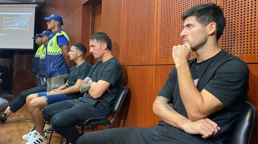 Los jugadores de Vélez implicados en el abuso sexual contaron su versión: Se la veía distendida, se reía