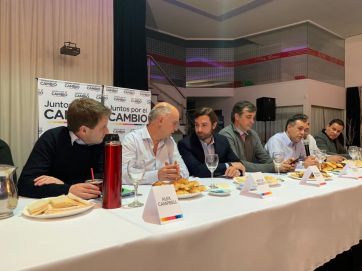 Campaña: la tropa vidalista de la Tercera se juntó en Lanús para ajustar detalles de cara a las PASO