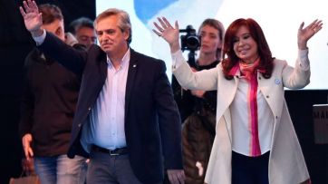 Macri retó a los empresarios por su resignación y Alberto dijo “Cristina y yo somos lo mismo”