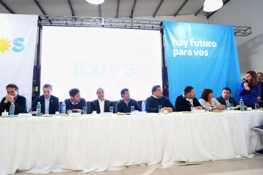 Inquietud en los intendentes peronistas por el armado del gabinete de Kicillof