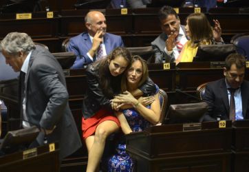 Juraron los nuevos diputados bonaerenses y se oficializaron las autoridades de la Cámara