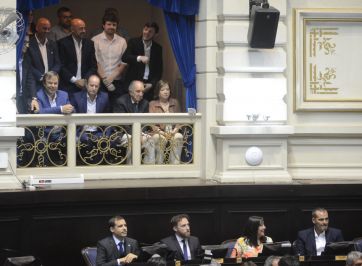 Juraron los nuevos diputados bonaerenses y se oficializaron las autoridades de la Cámara