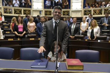 Juraron los nuevos diputados bonaerenses y se oficializaron las autoridades de la Cámara