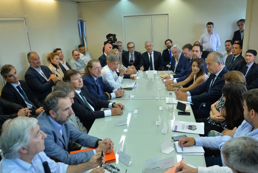 Mediante un comunicado la Provincia negó que liberará a 15 mil presos