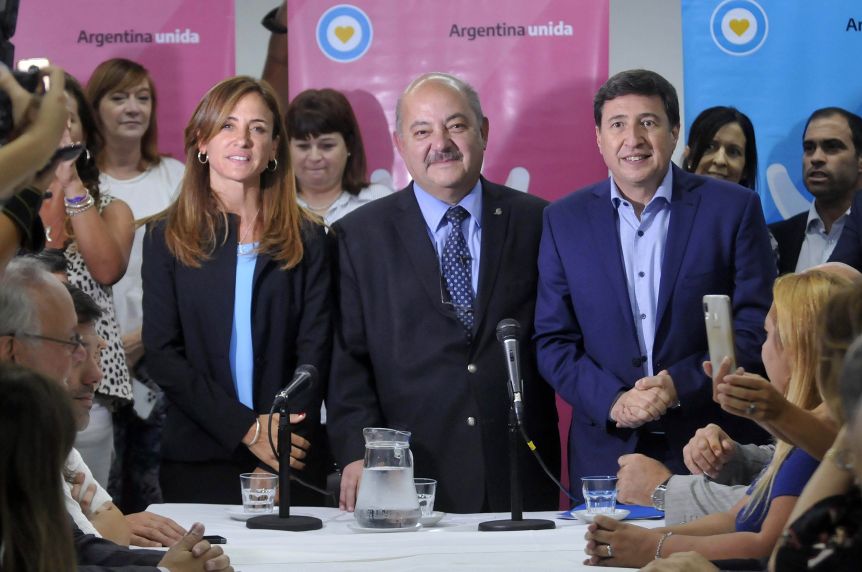 Con la presencia de ministros bonaerenses, se lanzó el Consejo Regional Argentina contra el Hambre