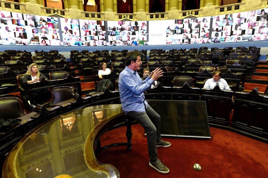 Massa, Ritondo y Suárez Lastra, a pura risa: arrancan las sesiones en el Congreso