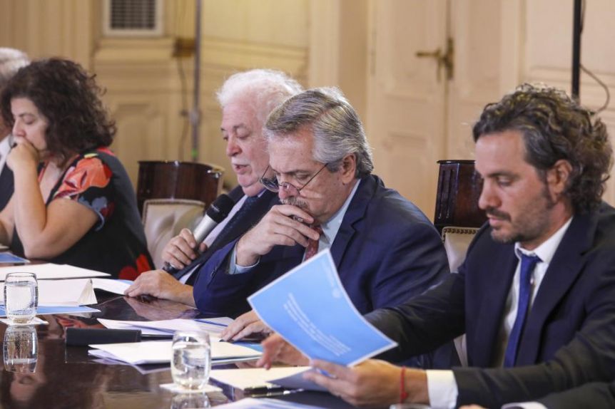 Se define el próximo capítulo del aislamiento: Alberto se reúne con expertos y gobernadores