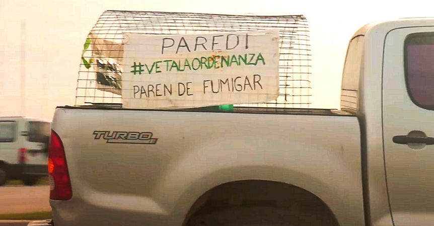 Con una caravana de 3 KM, vecinos de Mar Chiquita manifestaron contra la fumigación