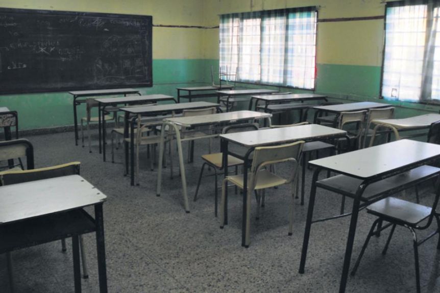 ¿Asoma el regreso a las aulas? Trotta adelantó una fecha estimativa para la vuelta a clases