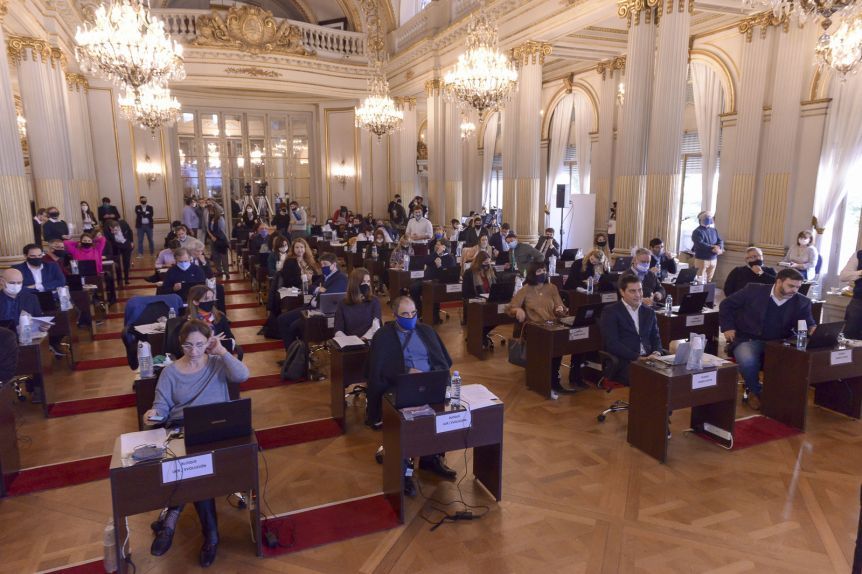 CABA: el oficialismo logró modificarar el sistema democrático participativo