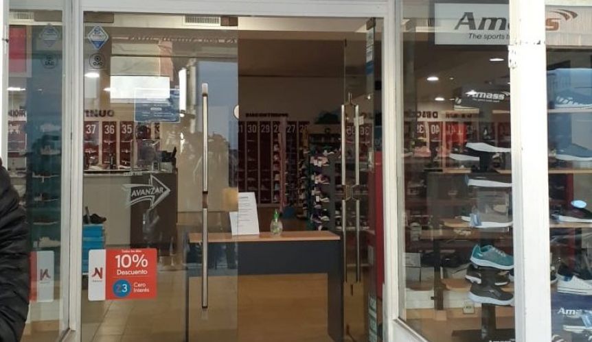 Rebelión en distrito PRO: comerciantes abrieron sin autorización