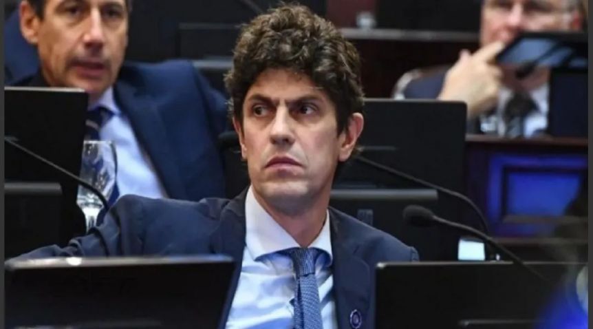Tras reunirse con Vidal, Lousteau dio negativo y dos funcionarios de Larreta, positivo