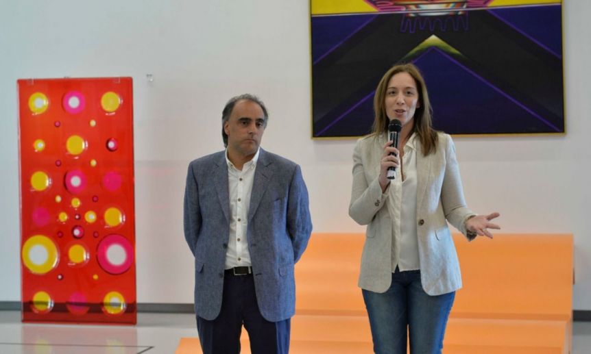 Exministro de Vidal, otro contagiado de coronavirus