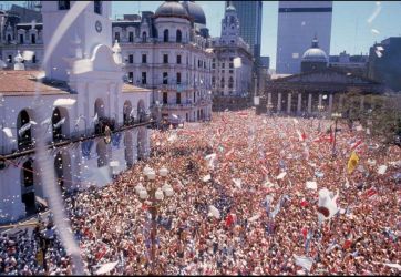 Los boina blanca están de festejo en las redes: la UCR cumple 129 años