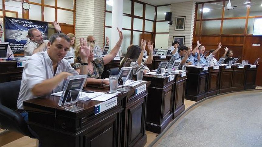 Municipio UCR aprobó un impuesto especial a la riqueza