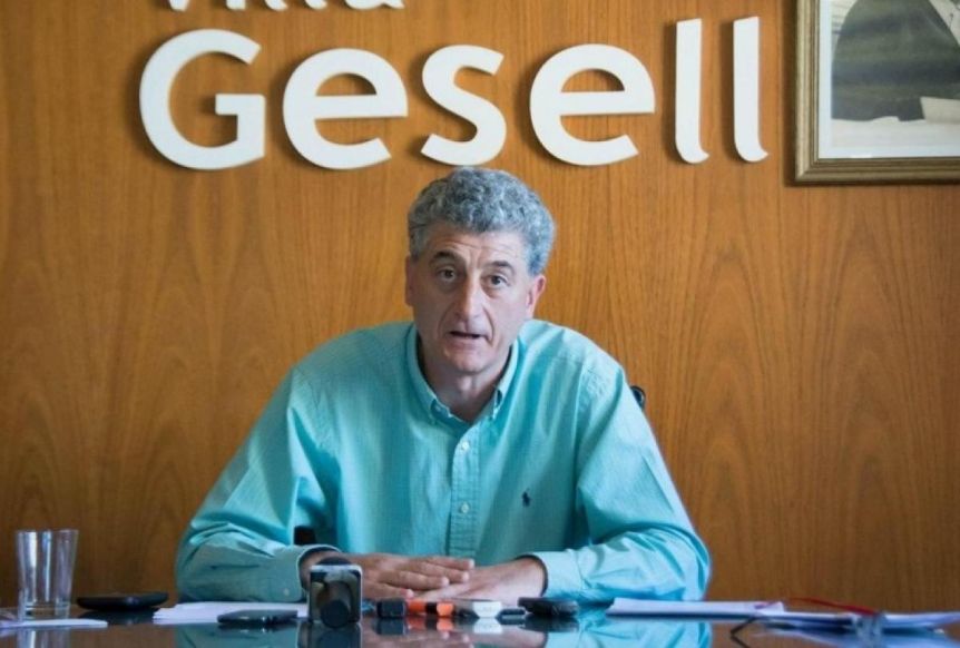 Tensión entre dos intendentes, el de Gesell pide a sus vecinos que no vayan a Mar del Plata