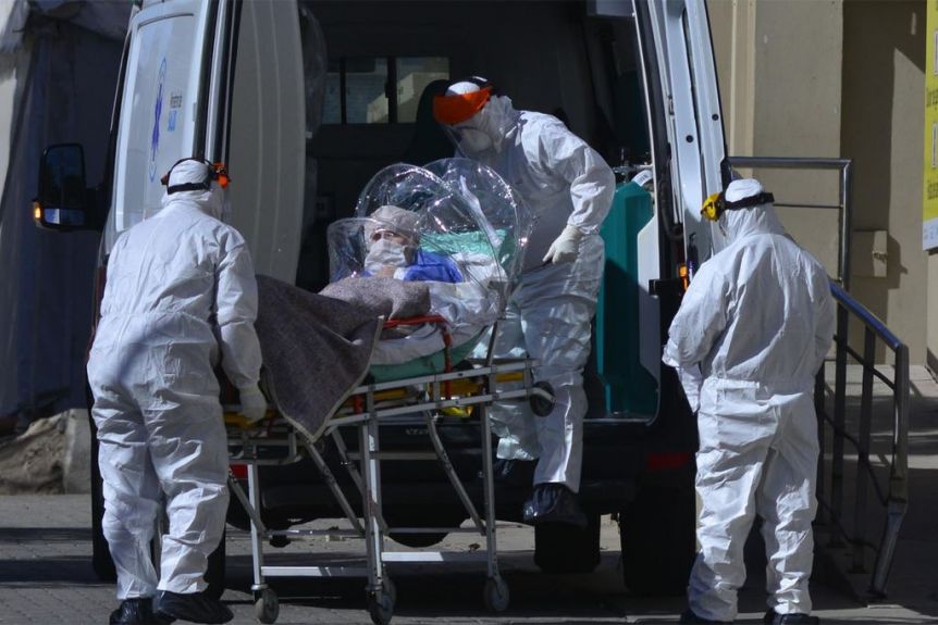 Sin control: nueva máxima de contagios con 7.147 casos y 127 muertes en 24 horas