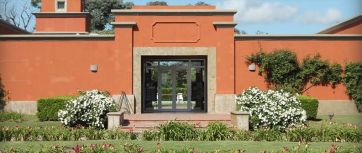 La suntuosa casa que une a Cabré y Laurita Fernández