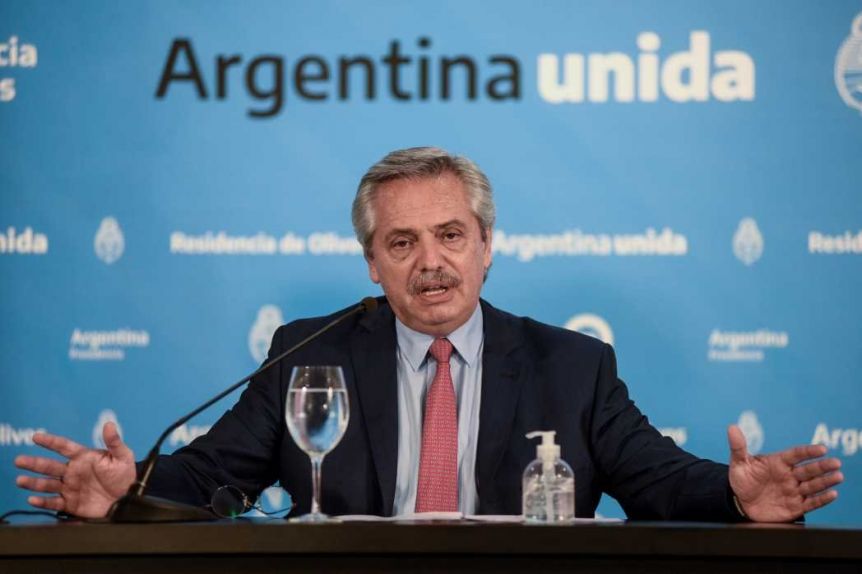 Alberto pidió calma y desactivó una marcha en su apoyo para evitar una confrontación