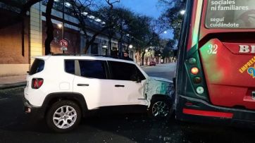 Gran susto para Romina Malaspina tras chocar contra un colectivo