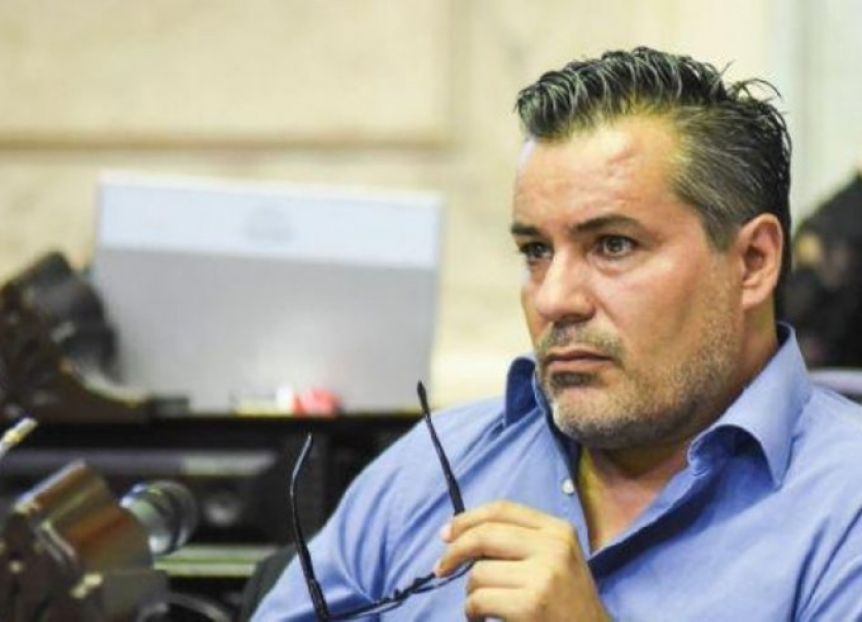 Escándalo en el Congreso: diputado fue suspendido por escenas de sexo en plena sesión