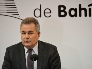 Gay quiere privatizar la recolección de residuos y hay un fuerte rechazo de la oposición
