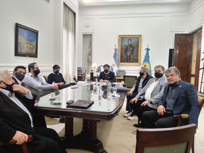 La exclusividad para YPF enfureció a estacioneros, que se quejaron ante Kicillof