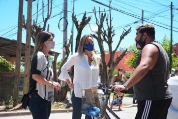 Malena Galmarini inauguró la red de agua potable en un barrio de Benavídez
