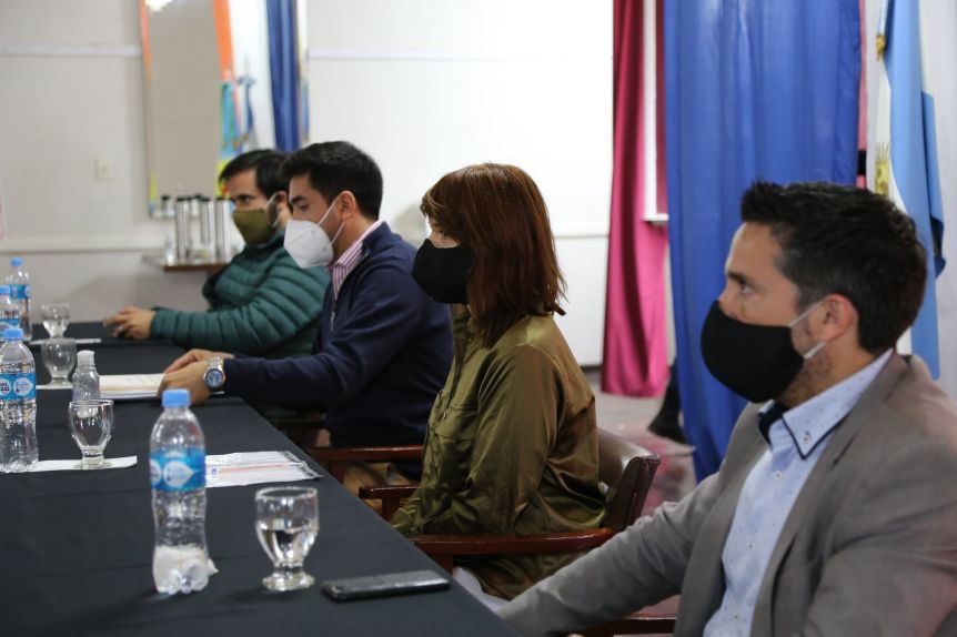 Estatales estudian la propuesta de Provincia
