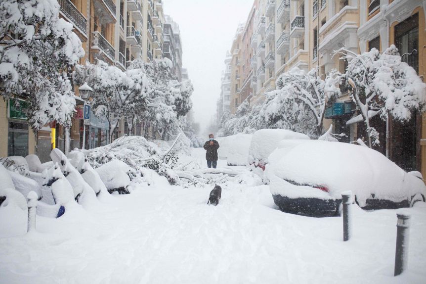 La peor nevada en los últimos 60 años colapsó a Madrid y continúa el alerta roja para otras provincias