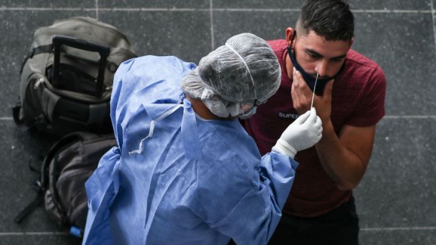 Reportaron 12.141 casos de Covid-19, con 235 nuevos fallecidos