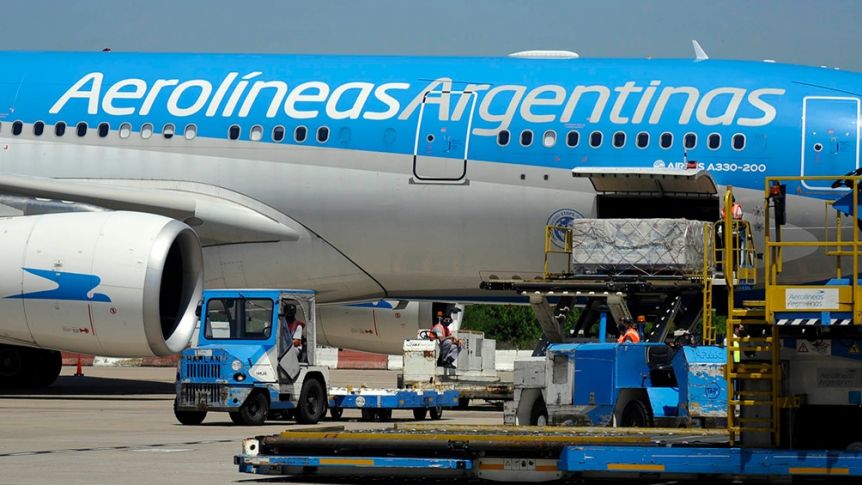 Y va el tercero: arribará este mediodía a Moscú el vuelo de Aerolíneas que traerá más vacunas