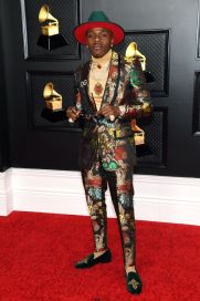 La lista y los looks de los ganadores en los Grammys