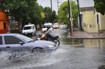 Inundaciones y cortes de rutas en Córdoba tras las fuertes lluvias