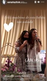 Pampita celebró el baby shower y sorprendió a sus invitados