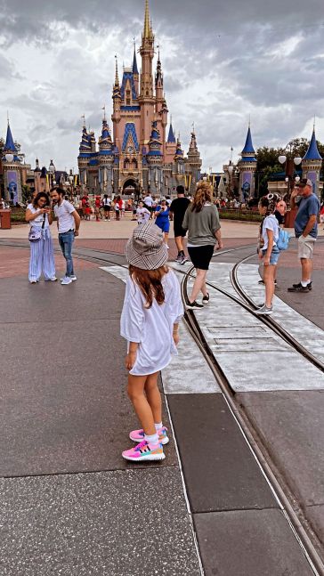 La emoción de la China Suárez tras compartir su viaje a Disney en familia