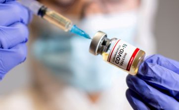 Provincia aclara los tantos por los millones de vacunas sin aplicar a la par que bajan los casos