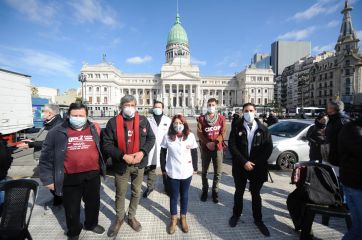 Hartos de la precarización laboral, los médicos iniciaron una jornada nacional de lucha