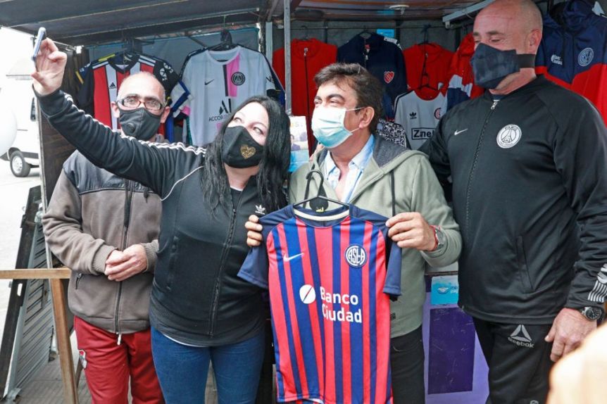 Fernando Espinoza: “Los comerciantes me dicen que empezaron a vender más”