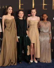 Angelina Jolie se presentó junto a sus hijos al avant premier de Eternals