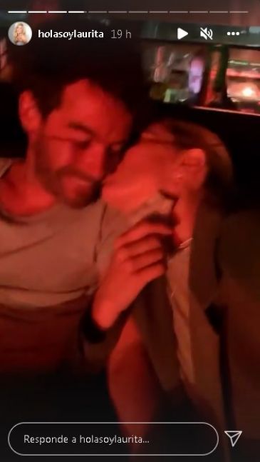 Laurita Fernandez se mostró a puro beso con Nicolás Cabré