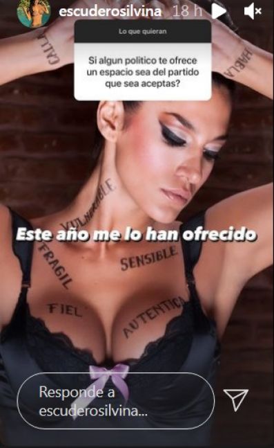 Silvina Escudero conquistó a sus seguidores con un topless desde la arena