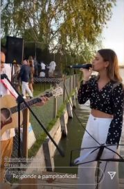 Pampita compartió imágenes del bautismo de su hija Ana