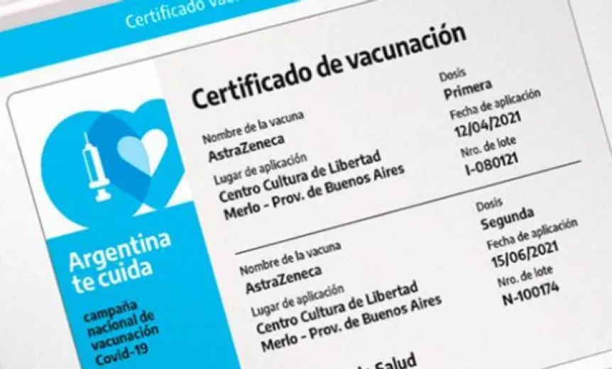 Provincia denuncia impresión de carnets de vacunación