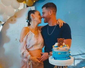 Julieta Nair Calvo compartió imágenes de su lujoso baby shower