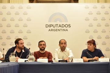 El oficialismo y las organizaciones sociales empujan la creación de un Salario Básico Universal