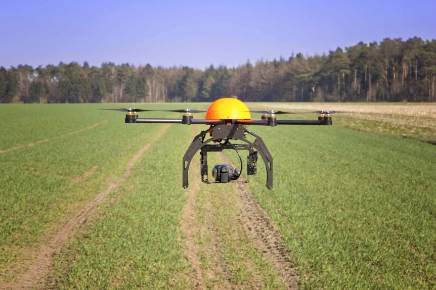 Berni promete un inédito sistema de videovigilancia con drones para zonas rurales