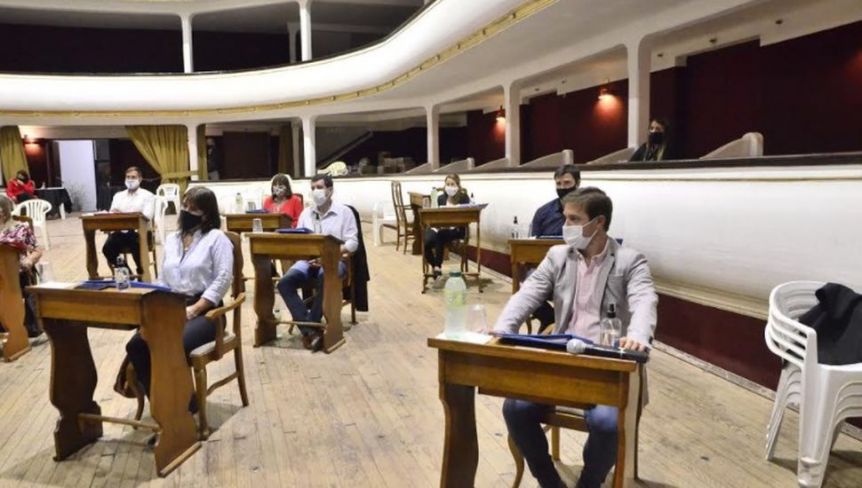 Otro municipio radical clama por la Ficha Limpia