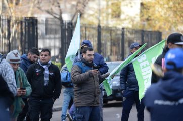 La tensión en Berisso crece y municipales declaran paro por tiempo indefinido