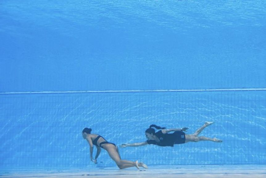 La nadadora Anita Álvarez se desmayó durante una competencia y sobrevivió de milagro
